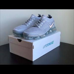 Nike Air Vapormax Flyknit 2